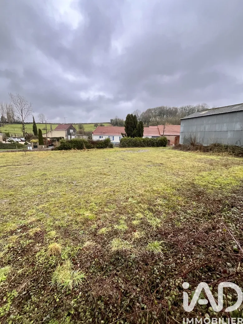 Terrain à Bajus (62150) · 43 000 €