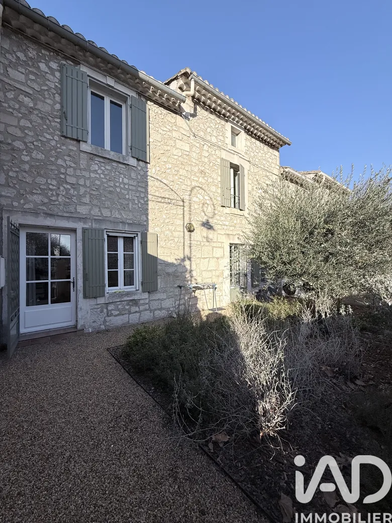 Maison 5 pièces 163 m² · à Mollégès · 163 m² · 357 000 €