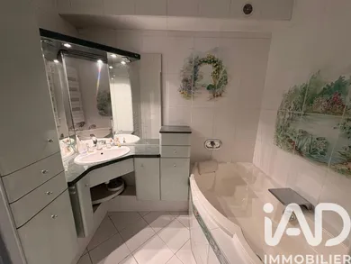 Apartment in Évry (91000)