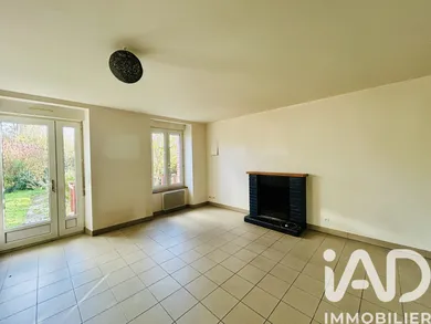 Maison traditionnelle à Boisgervilly (35360)