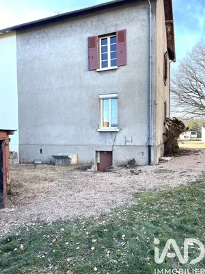 Townhouse in Saint-Éloy-les-Mines (63700)