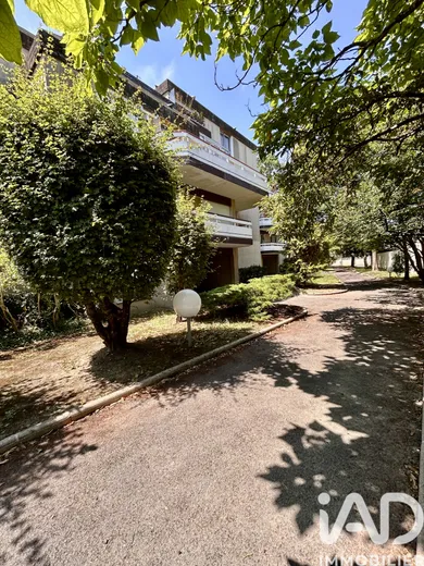 Apartment in Livry-Gargan (93190)