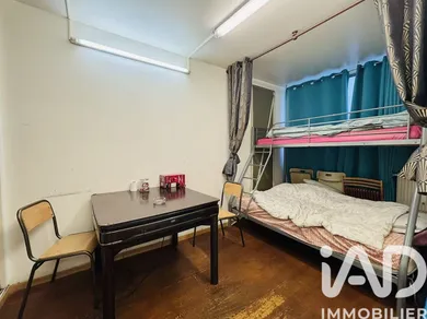 Apartment in Paris (75013)