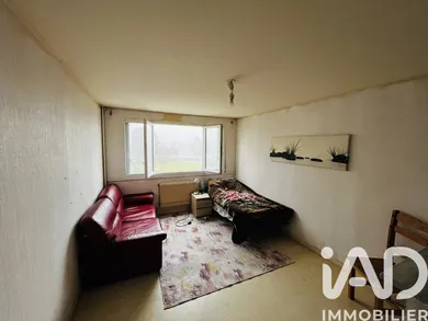 Apartment in Bourges (18000)