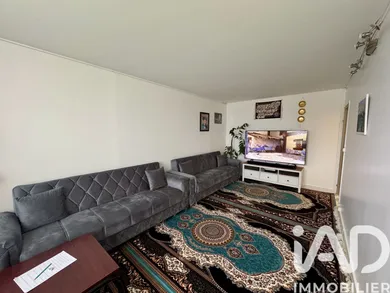 Apartment in Massy (91300)