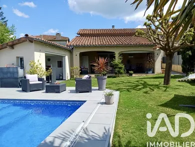 Maison traditionnelle à Montredon (46270)