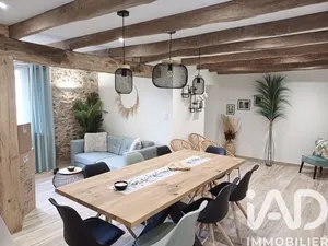 Maison traditionnelle à Montredon (46270)