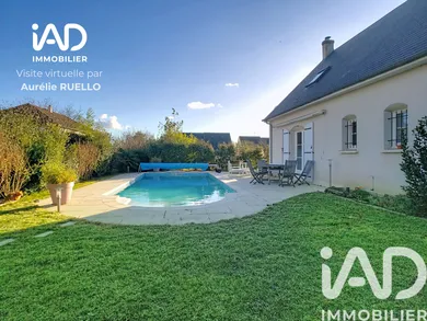 Maison traditionnelle à Notre-Dame-d'Oé (37390)