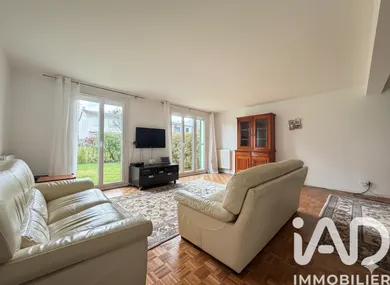 Traditional house in Mennecy (91540)