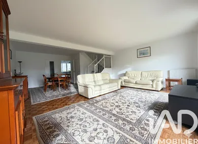 Traditional house in Mennecy (91540)