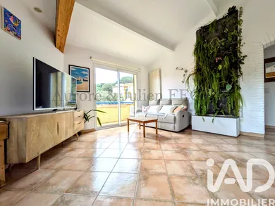 Apartment in Collioure (66190)
