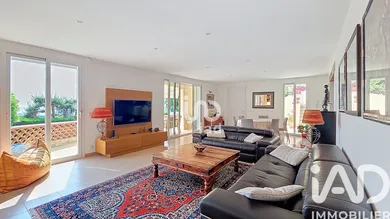 Appartement à Roquebrune-Cap-Martin (06190)