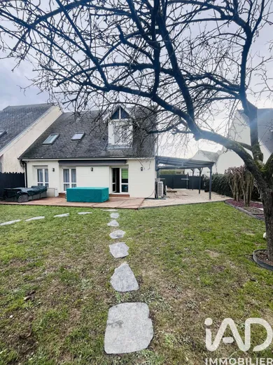 House in La Rivière-de-Corps (10440)