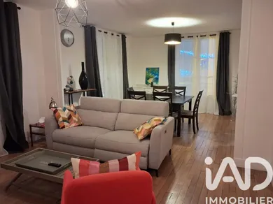 Apartment in Loches (37600)
