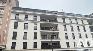 Apartment in Asnières-sur-Seine (92600)