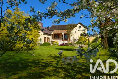 House in Varennes-sur-Seine (77130)