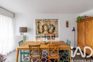 Apartment in Le Pecq (78230)