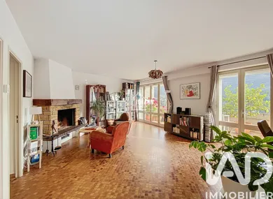 Apartment in Nyons (26110)