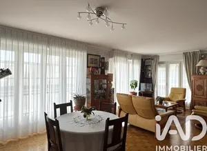 Apartment in Nantes (44300)