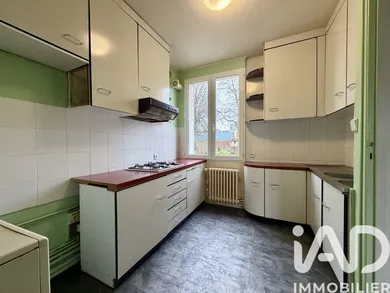 Apartment in Saint-Quentin (02100)
