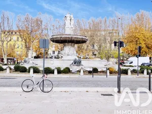 Apartment in Aix-en-Provence (13100)