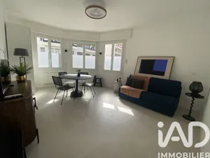 Apartment in Nice (06100)