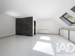 Apartment in Ermont (95120)