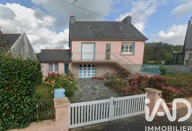 Maison à Saint-Nicolas-du-Pélem (22480)