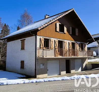 Appartement à Prémanon (39220)