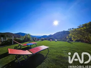 House in Levens (06670)