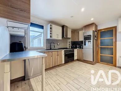 Appartement à La Roche-sur-Foron (74800)