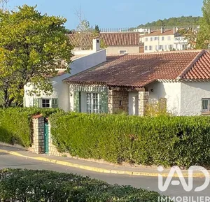 Traditional house in Le Luc (83340)