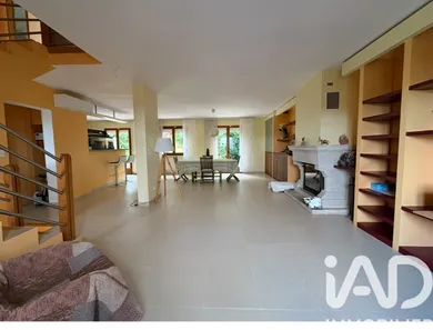 House in Orgeval (78630)