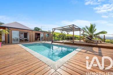 House in L' Etang Salé (97427)