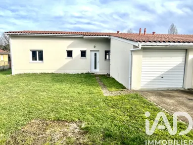 Townhouse in Sainte-Eulalie (33560)