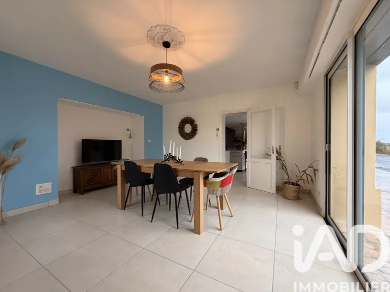 Maison 10 pièces 210 m² · à Loire-Authion · 210 m² · 339 900 €