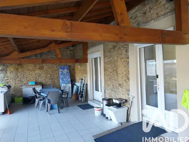 Immeuble à Saint-Victurnien (87420)
