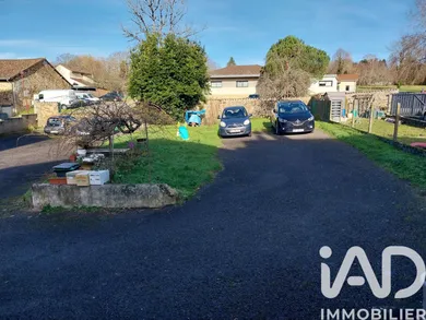 Immeuble à Saint-Victurnien (87420)