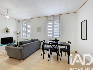 Apartment in Reims (51100)