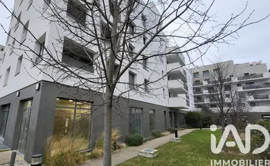 Apartment in Saint-Priest (69800)