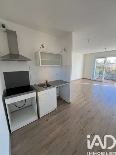 Apartment in Eysines (33320)