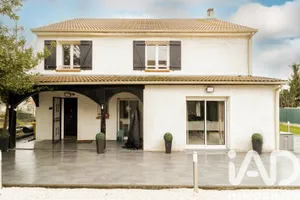 Traditional house in Bonneuil-sur-Marne (94380)