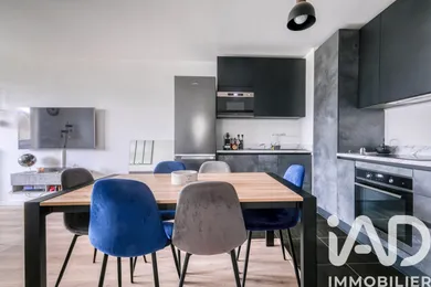 Appartement à Villeneuve-Saint-Denis (77174)