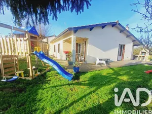 Maison à Saint-Sauveur (33250)