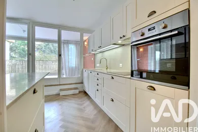 Appartement à Aix-en-Provence (13100)