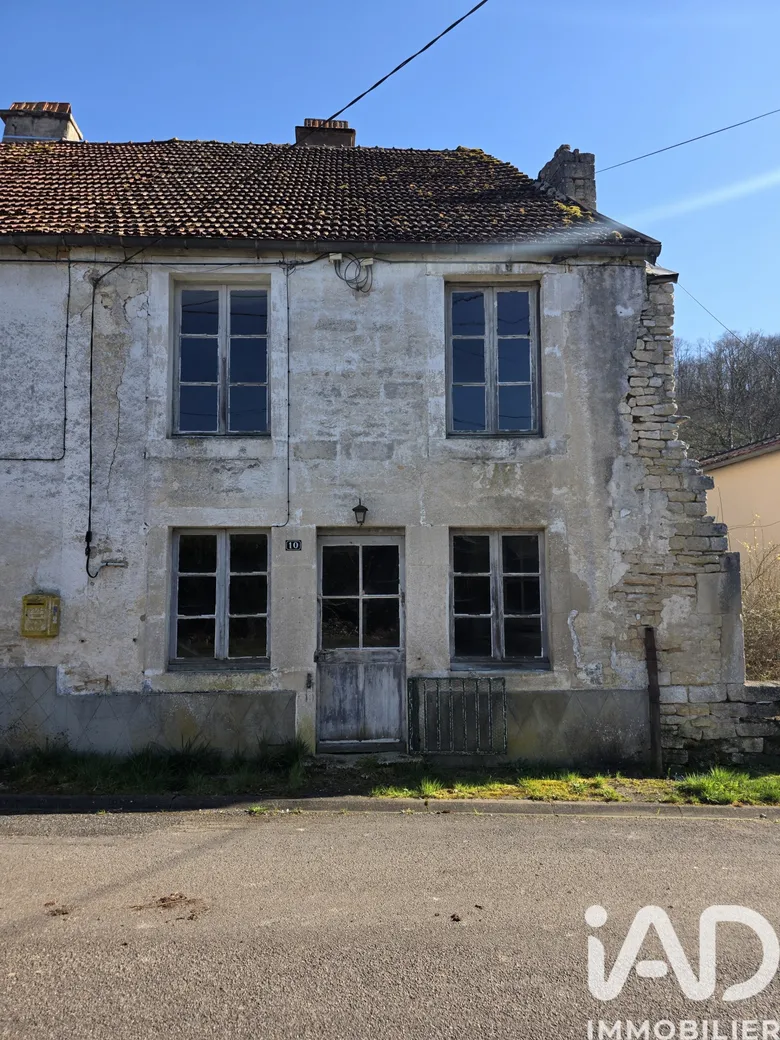 Maison 4 pièces 95 m² · à Arc-en-Barrois · 95 m² · 15 000 €