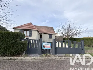 Maison à Grand Bourgtheroulde (27520)