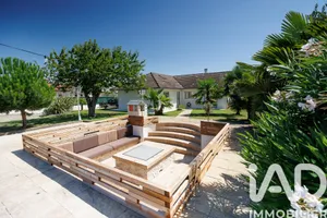 House in Tramoyes (01390)