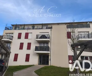 Apartment in Dammarie-lès-Lys (77190)