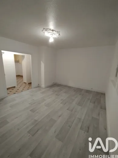 Apartment in Vendôme (41100)